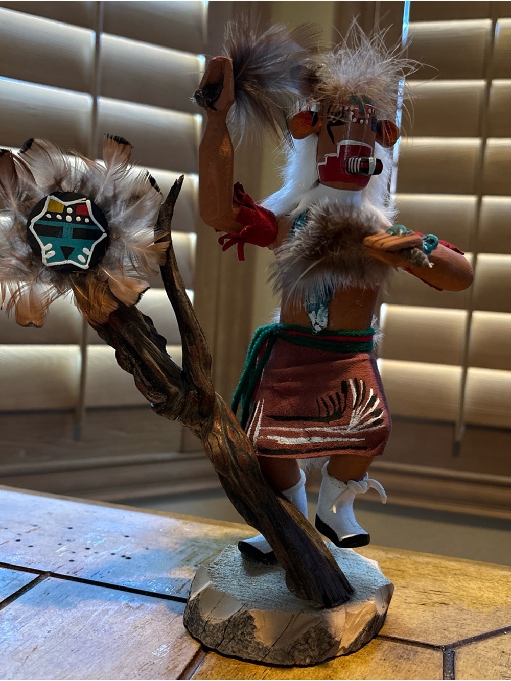 Vintage Brown and Red Kachina Doll with Feathers Native American decoration Vtg - Picture 14 of 16